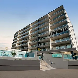 Allure & 4*, Townsville Australia